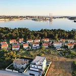 Villa Aquarius *